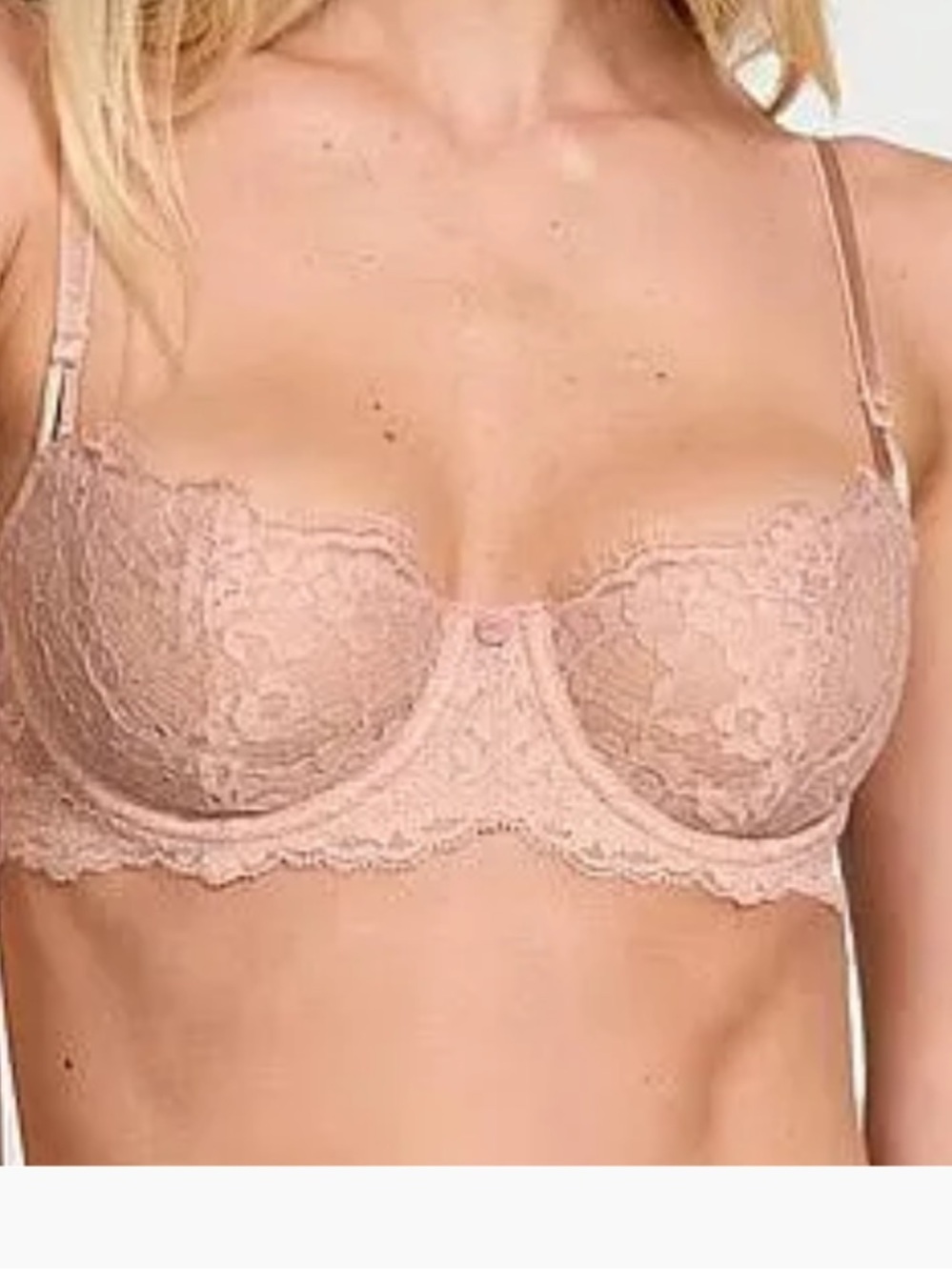 Victoria's Secret Lace Dream Angels Push up Without Padding. 34D. NWT